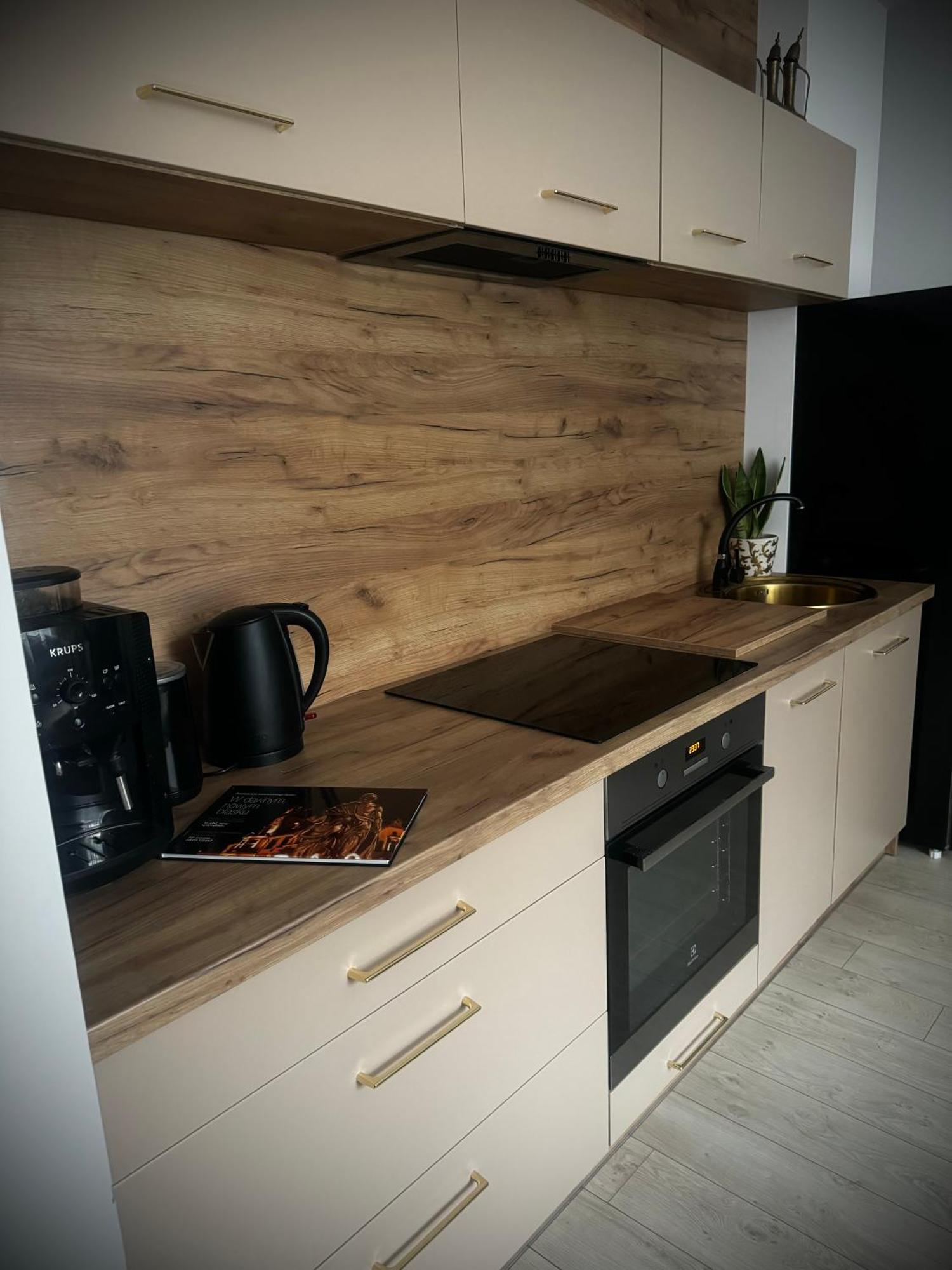 Apartament Nowar ノバ・ルダ エクステリア 写真
