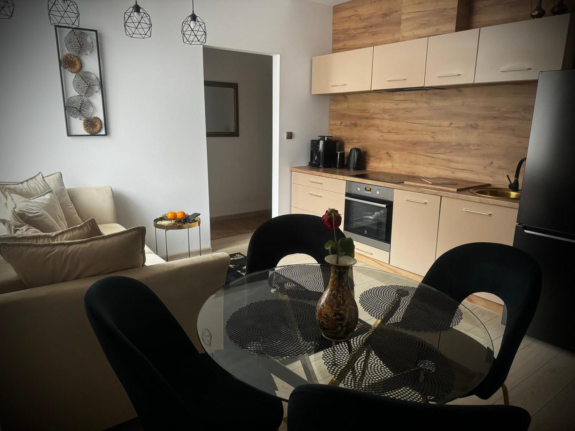 Apartament Nowar ノバ・ルダ エクステリア 写真